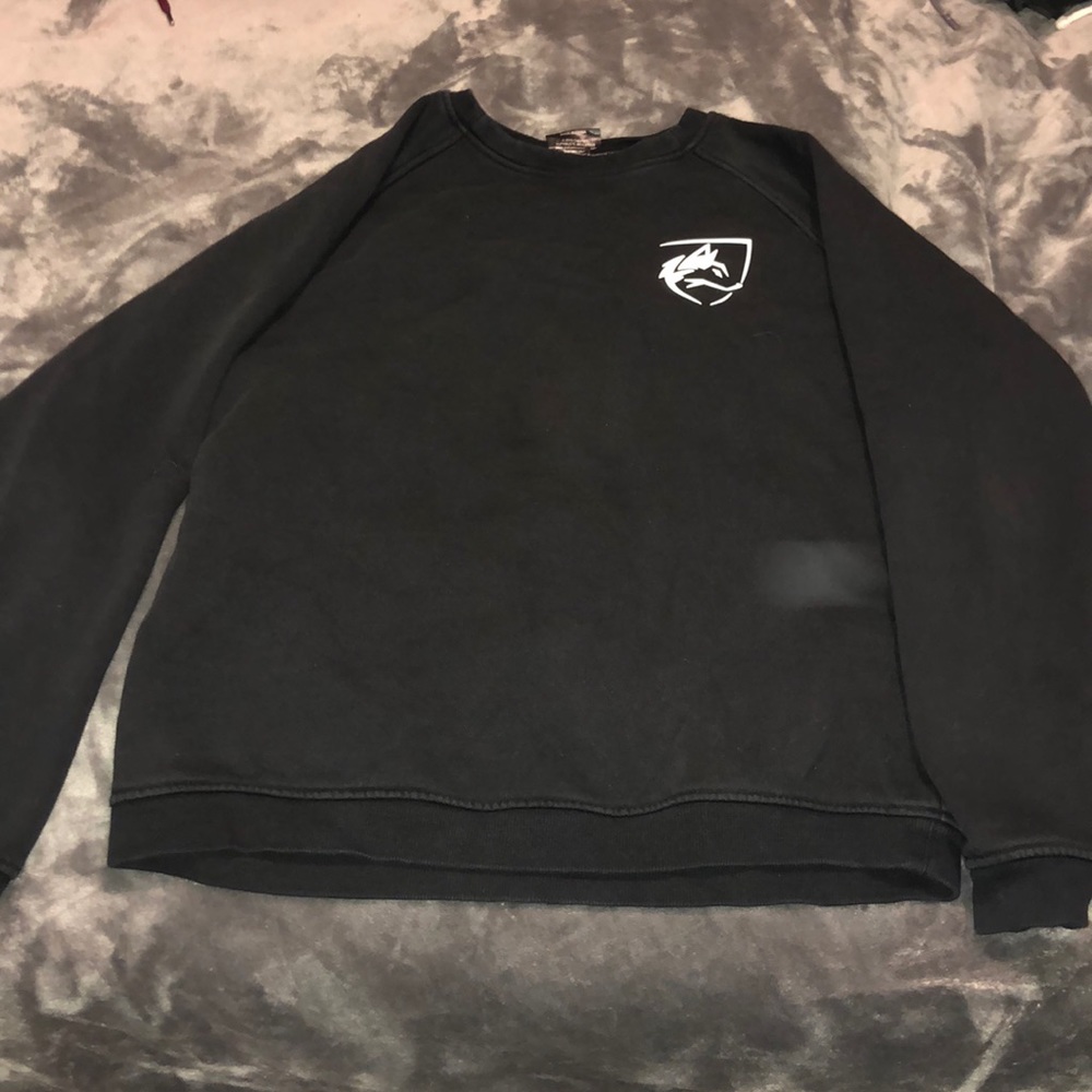 Alphalete men’s crew neck